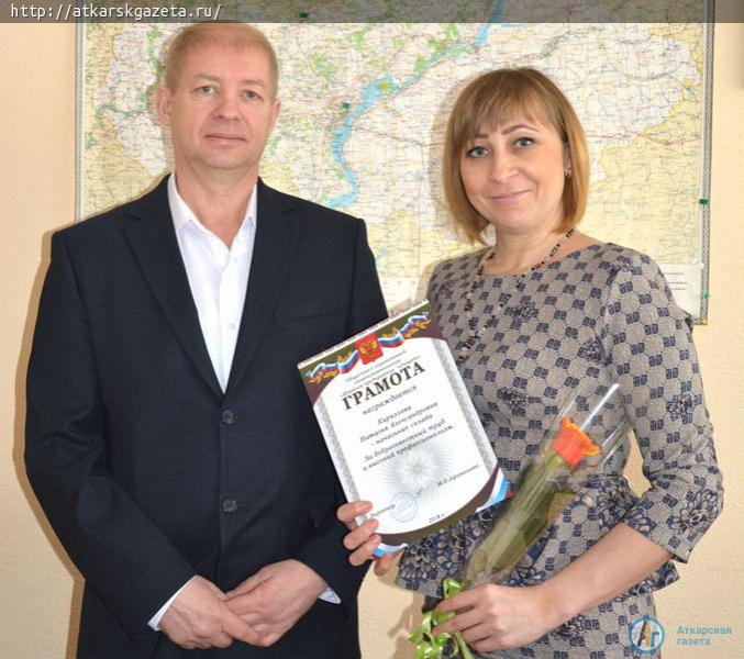 Виктор ЕЛИН поздравил сотрудниц предприятий легкой промышленности с Международным женским днем